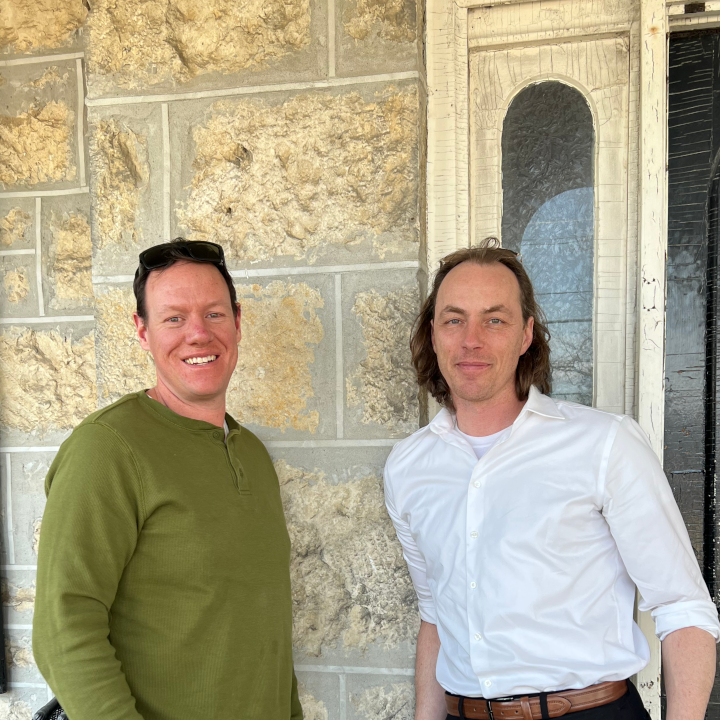 Mike and Q_720 by 720_2