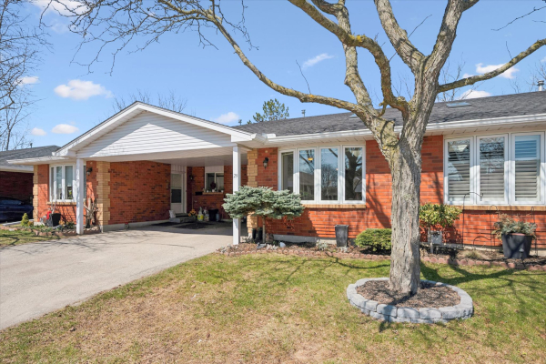 Colborne_1030-29_Home